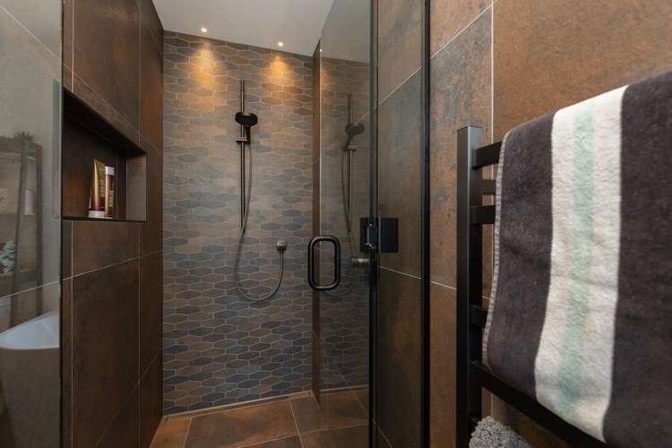 226 Bronte Road West Mahana_17