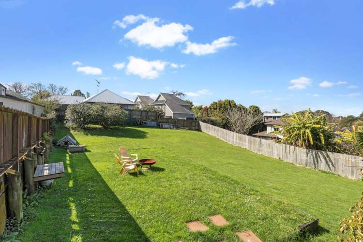 60 Castledine Crescent Glen Innes_8