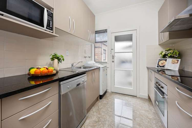 4b Momona Road Greenlane_6