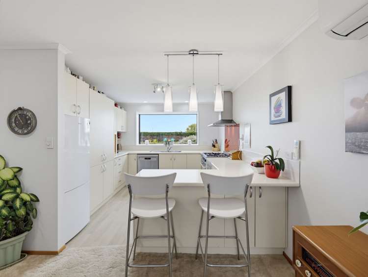 16 Chattertons Road_1