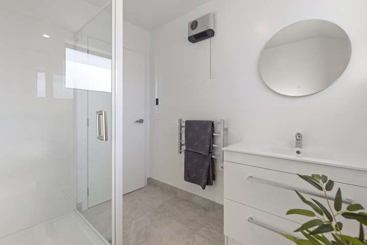 1a Kings Avenue South Dunedin_22