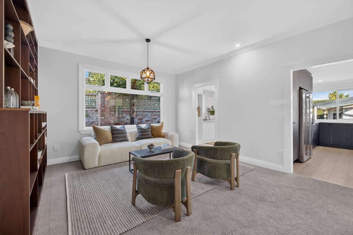 49 Massey Crescent_1