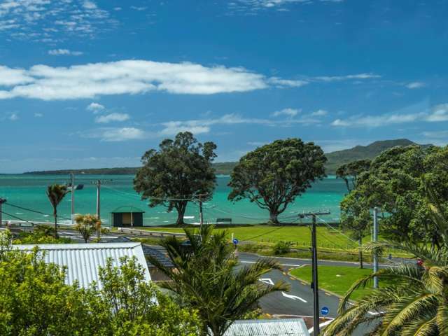 8 Seabreeze Road Narrow Neck_3