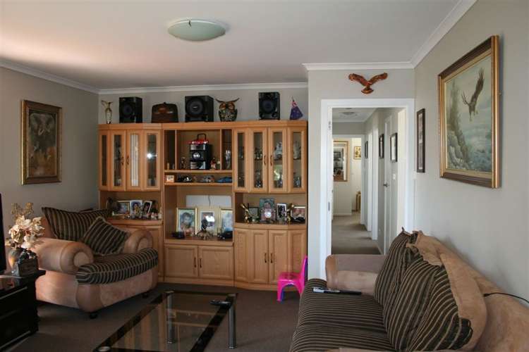 8a Norman Street Waitara_4