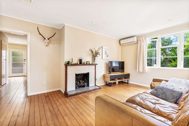 76 Titirangi Road New Lynn_2