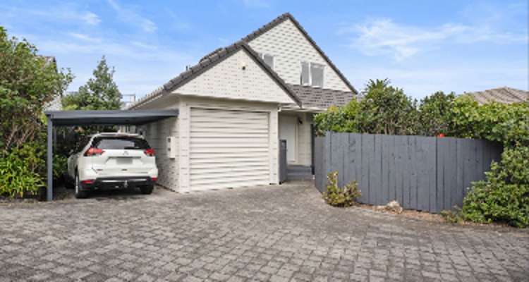 2/5 Lonsdale Street_0