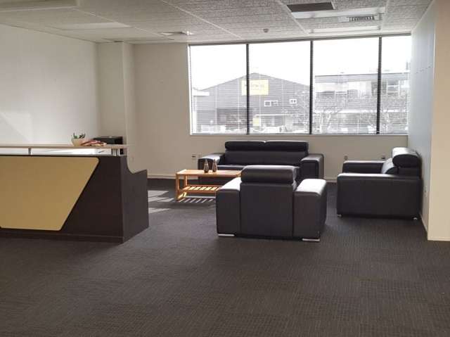 Part Level 1/12 Walls Road Penrose_1