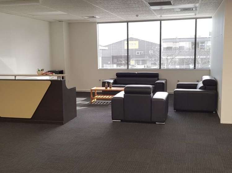 Part Level 1/12 Walls Road Penrose_1