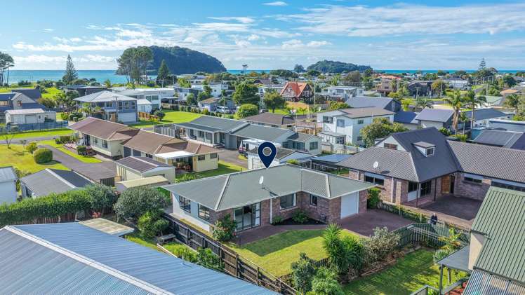 210B Sylvia Road Whangamatā_11