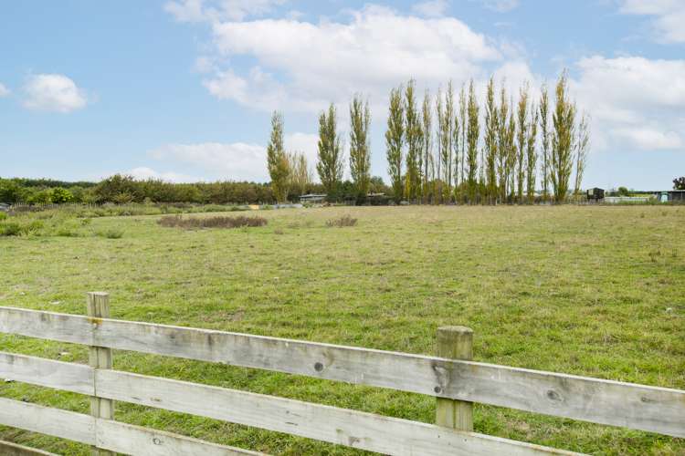 32 Bushmere Road Makaraka_16