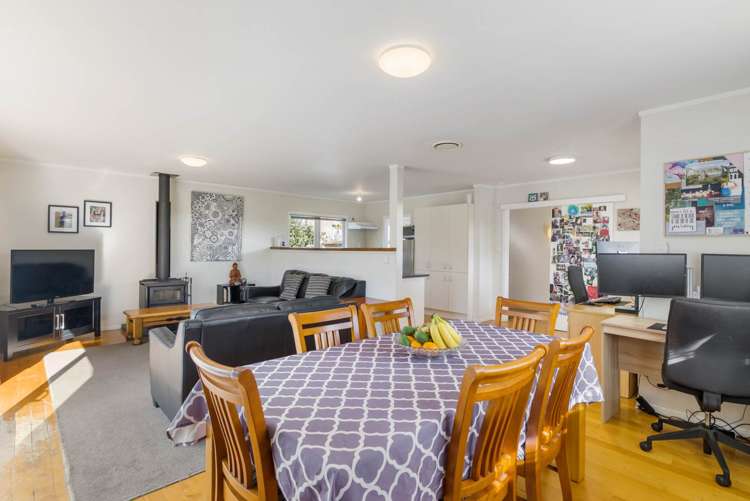 18 Lawrence Crescent Hillpark_5