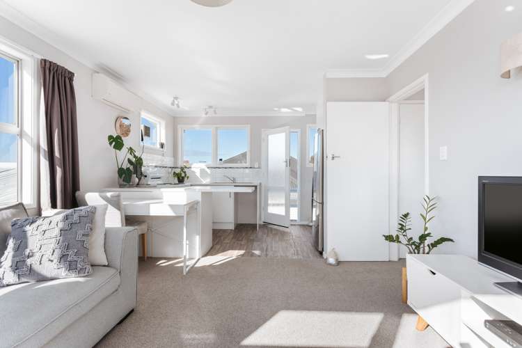 23 Karaka Road Otumoetai_21