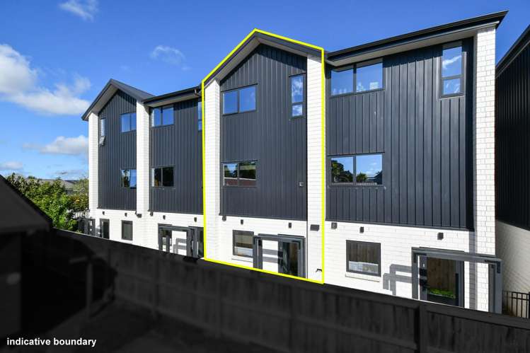 9/22 Yeovil Road Te Atatu Peninsula_10