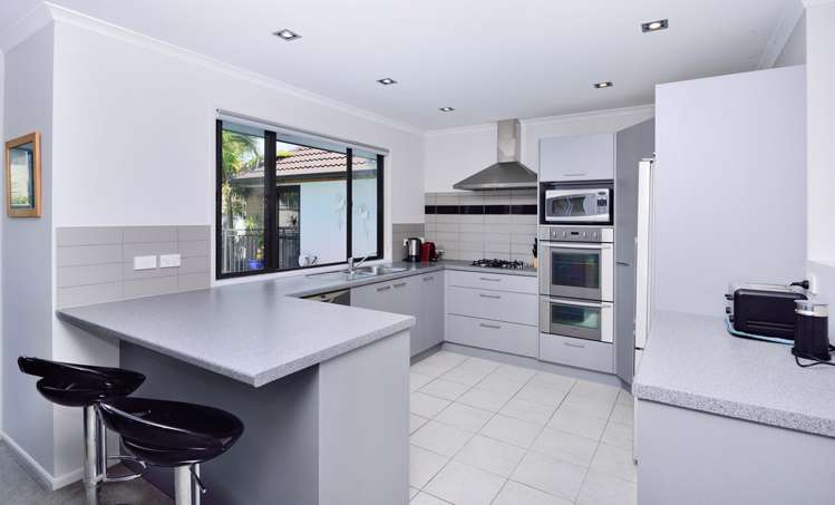 99 Alec Craig Way Gulf Harbour_7