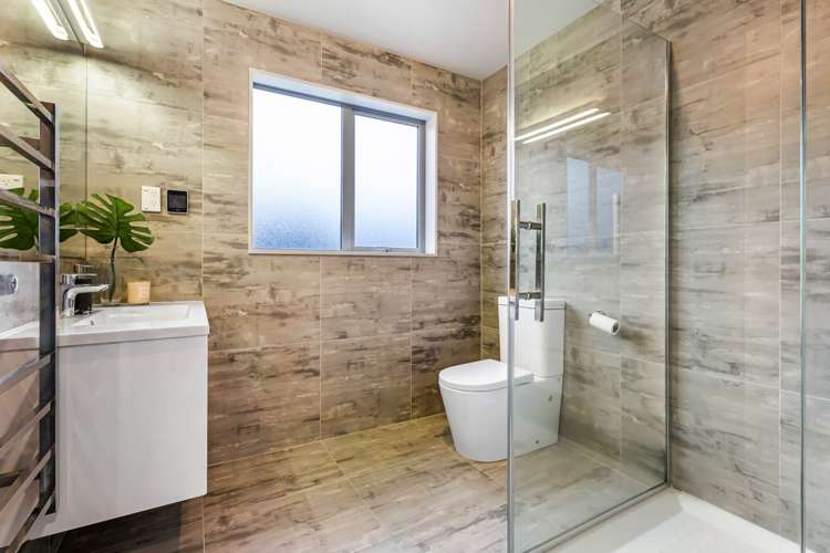 58 Colonial Drive Silverdale_19