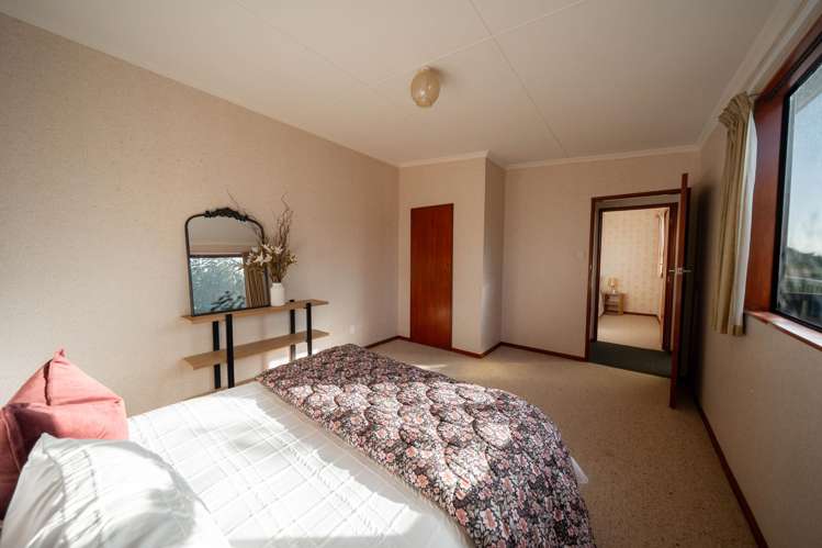 42 & 44 Bungalow Hill Road Colac Bay_13