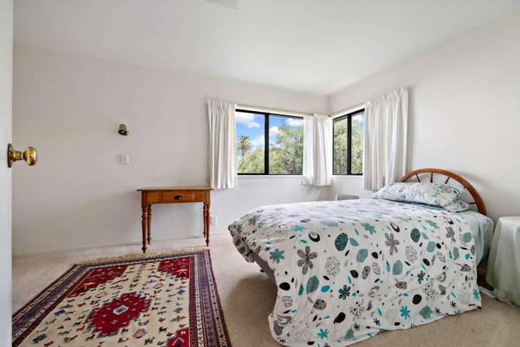 2/49 Hanene Street Saint Heliers_17