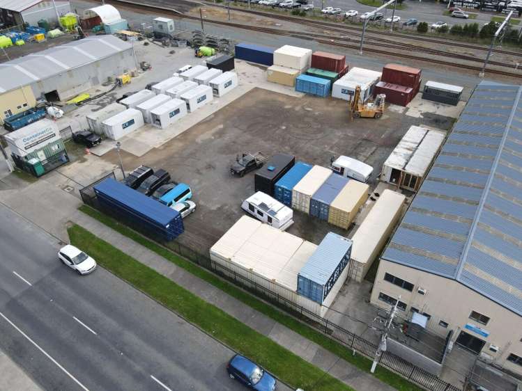 91 Eastern Hutt Road Taita_1