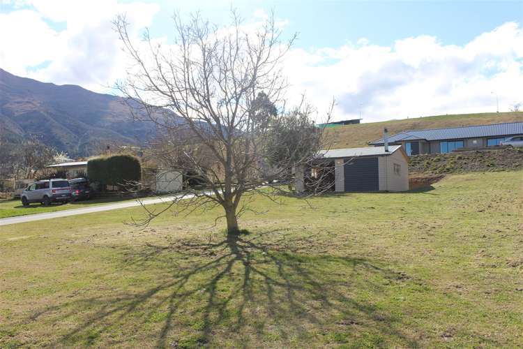 29 Woodpecker Street Lake Hawea_12