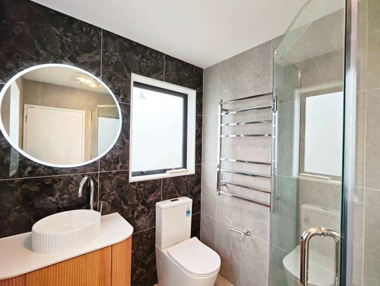 16B Balgowan Terrace Conifer Grove_11