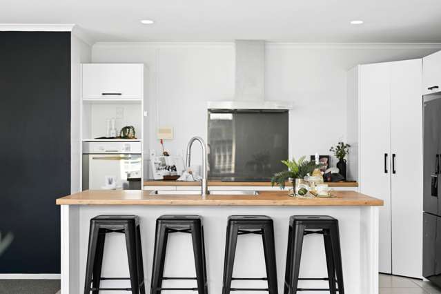 48 Thomas Road Huntington_2