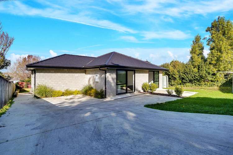 99A Tuhikaramea Road Dinsdale_17