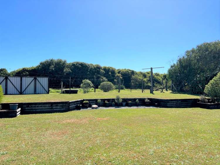 402 Main South Road Paroa_22