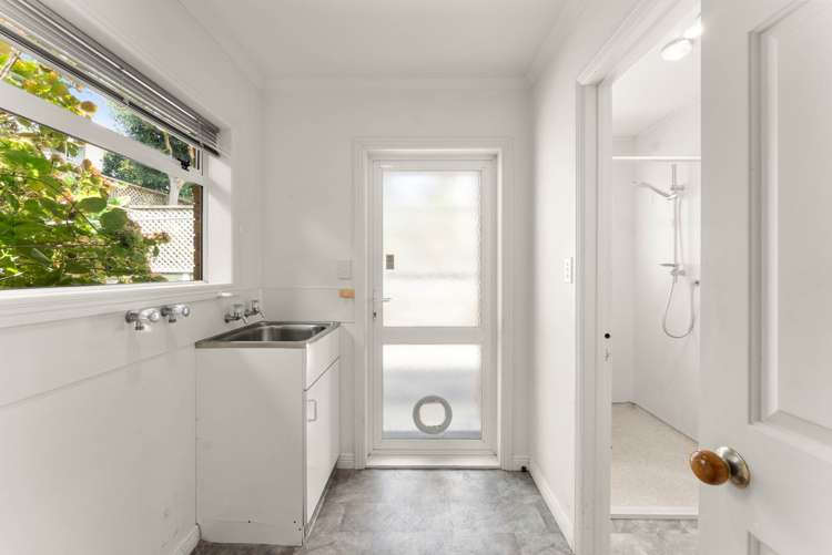 232 Welcome Bay Road Welcome Bay_19