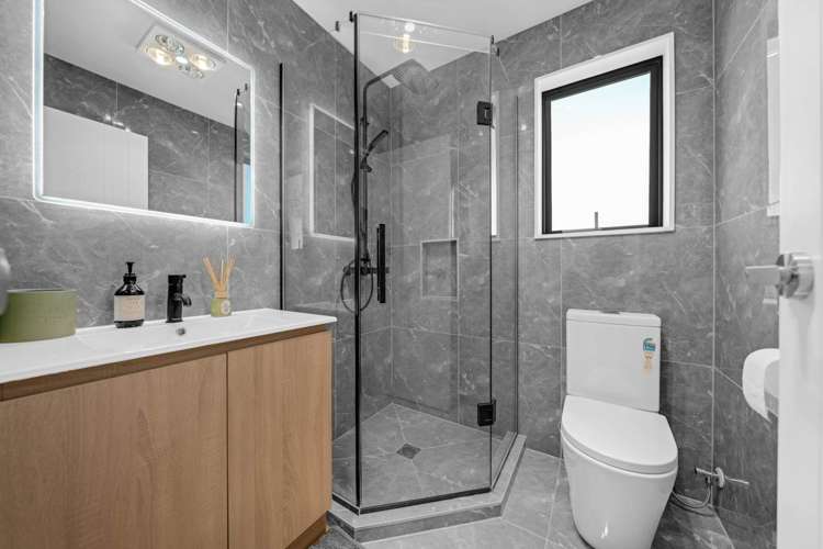 51 Rana Road Flat Bush_11