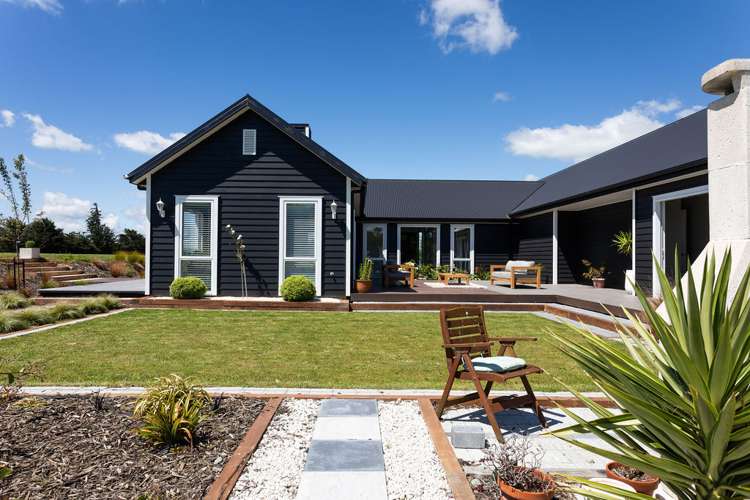143b Smith Road Dannevirke_25