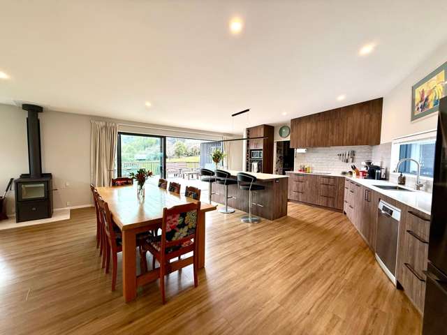  13 Matuku Lane Heathcote Valley_1