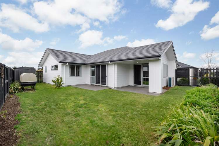 510 Webb Drive Chartwell_11