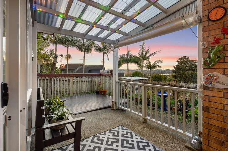 7 Totara Views Drive Red Beach_12