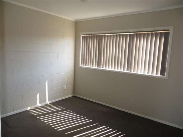 8/773 Beach Road 1607_2