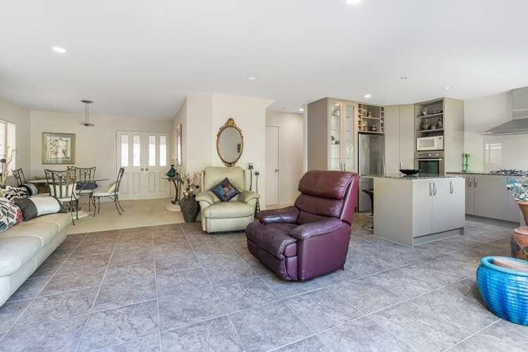 8 Greenbrooke Drive Flat Bush_5