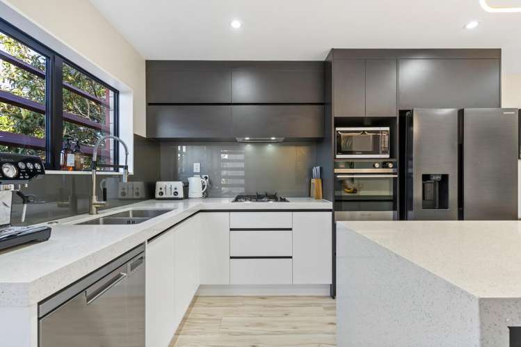3C Springbank Lane Te Atatu Peninsula_5