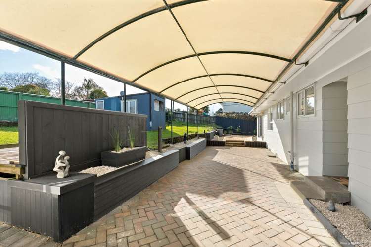 53 Ambler Avenue Glen Eden_2