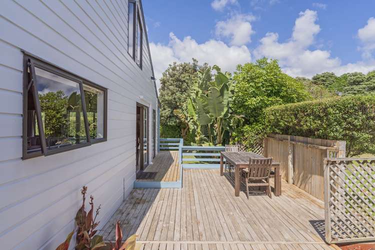 111 Marram Place Matarangi_25