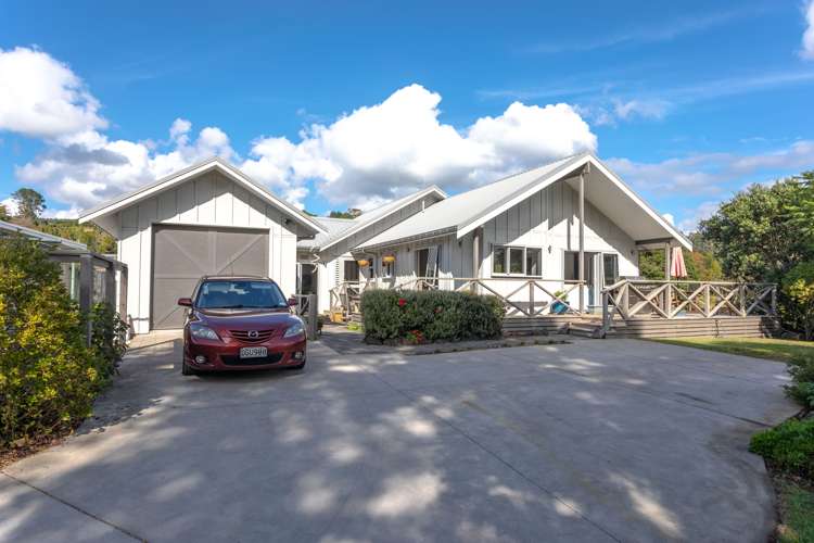 2 Scott Drive Cooks Beach_2