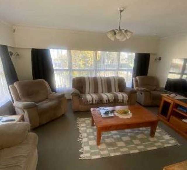 8 Sexton Place Manurewa East_2