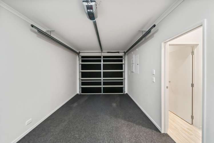 38 Matairangi Avenue Totara Heights_15