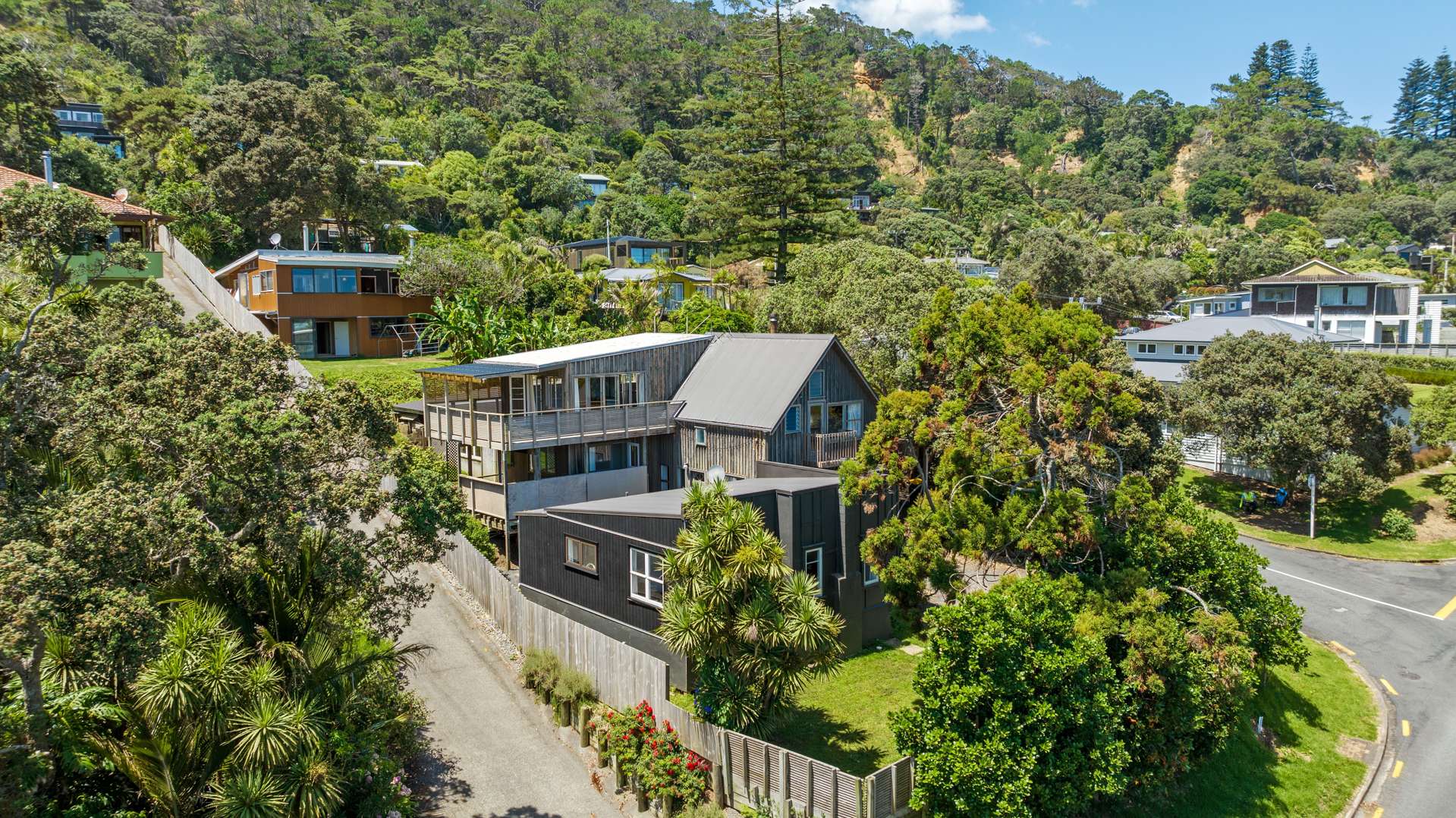 352 Motutara Road Muriwai_0