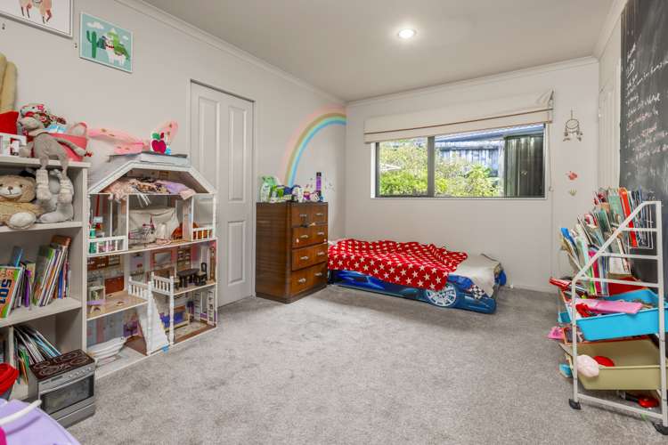 20 Henry Partington Place Greenhithe_5