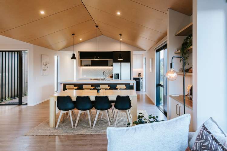 8 Linnburn Road Wanaka_7