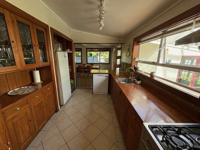 8 Hereford Street 10516_1