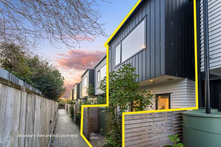 2/46 Te Kanawa Crescent Henderson_0