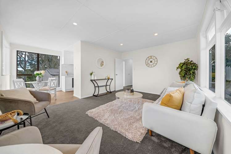 19 Sherwood Avenue Te Atatu South_10
