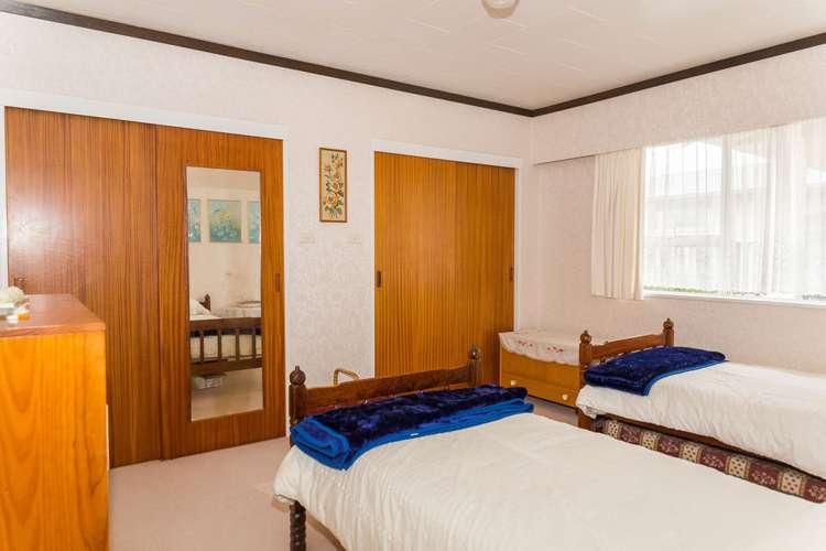 117 Guy Street Dannevirke_11