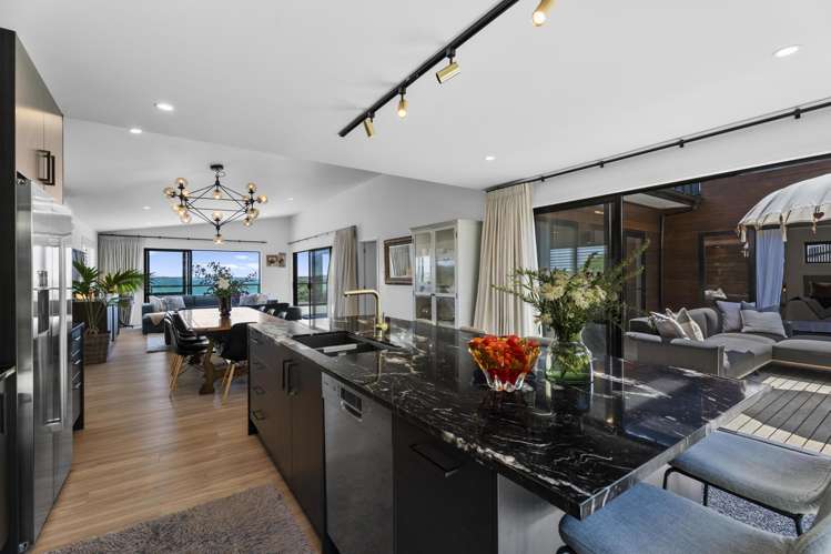 8A Park Road Surfdale_17