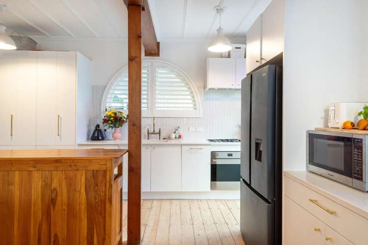 6 Sherwood Avenue_3